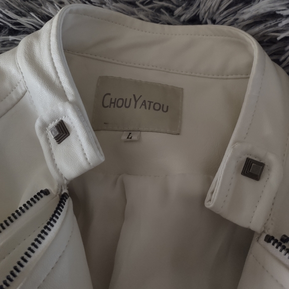 Leather jacket - Picture 2 of 4